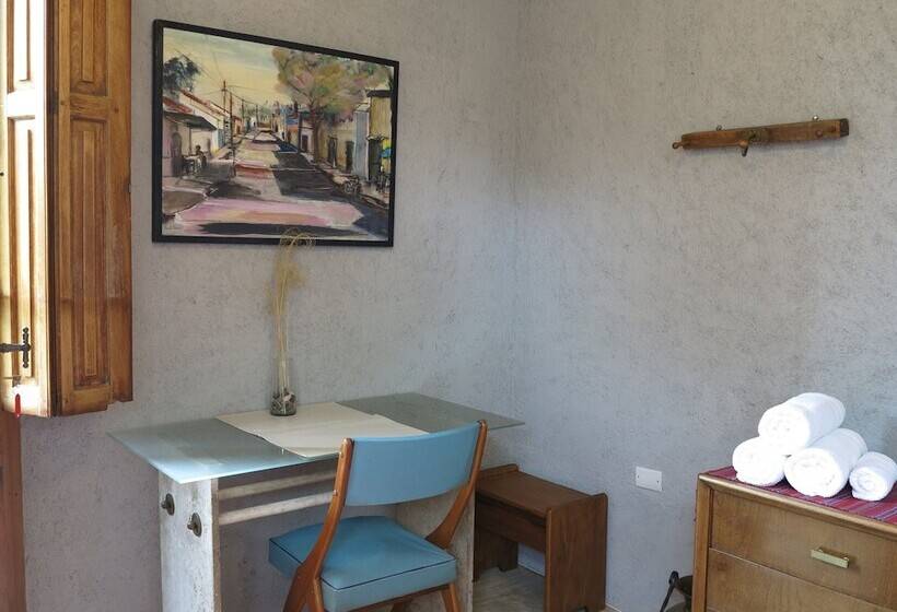 فندق فئة نجمة واحدة Paloma Suite & Guest House