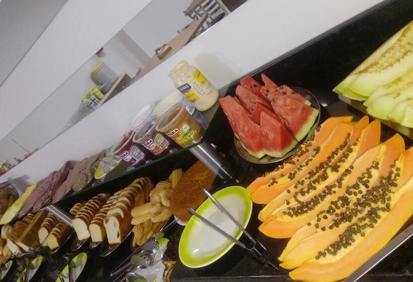 فندق Conforto Plaza