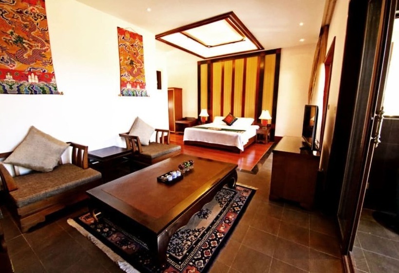 فندق High Mountain Resort   Deqin