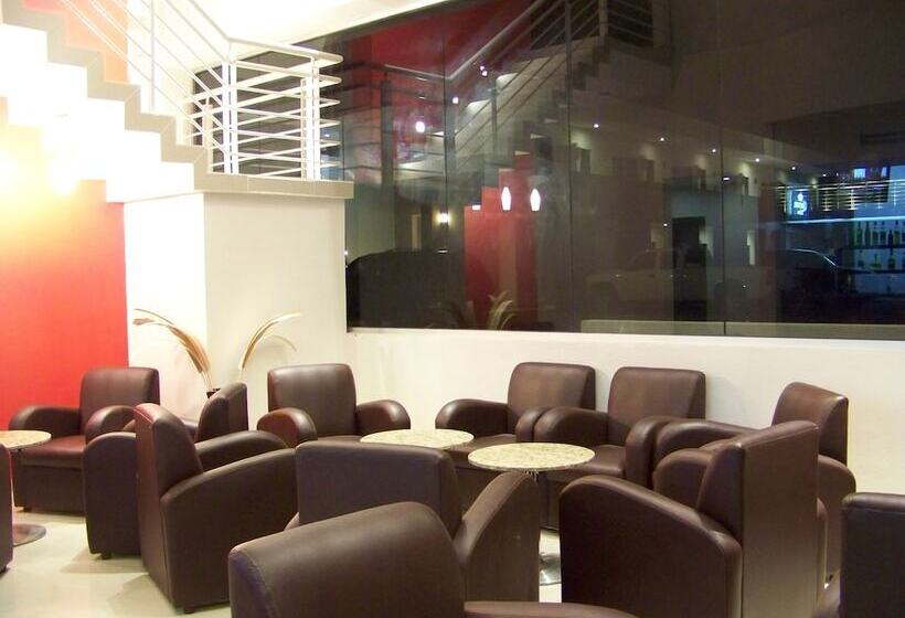 فندق Oasis