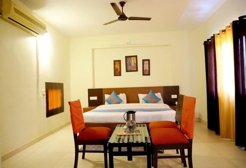 בית מלון כפרי Symphony By Devbhoomi Corbett Resort
