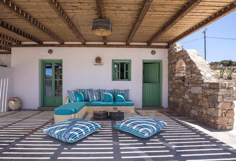 بنسيون Ailouros Guest House