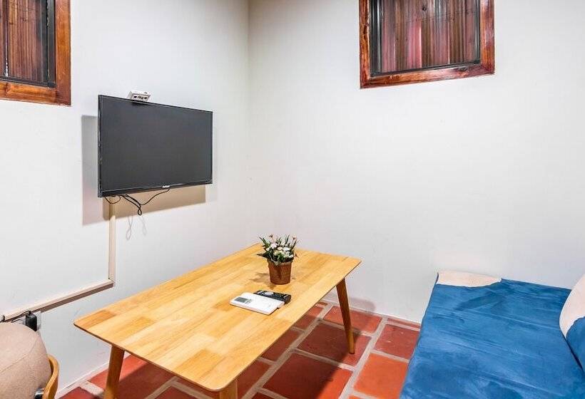 پانسیون Kinmen H&d House