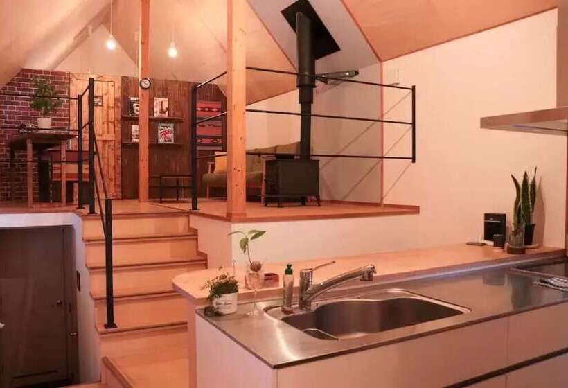 ペンション Onuma Lakeside Cottage
