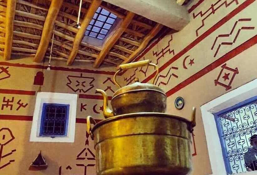 پانسیون Riad Dar Outebba