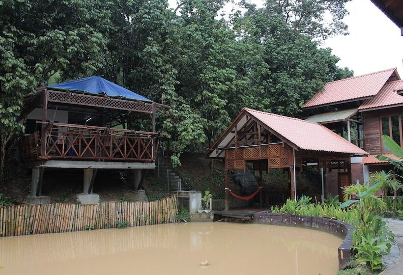 بنسيون Tokwan S Agro Village