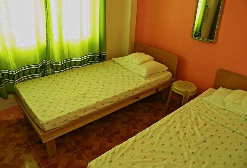 R&e Bed & Breakfast