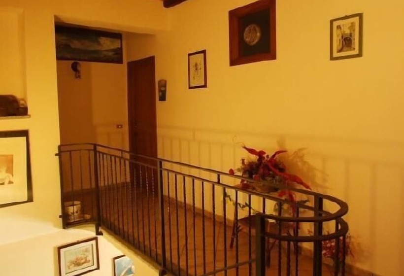 בית מלון כפרי A Sena Runcatini