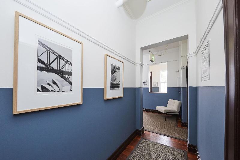 Bridgeview Hotel Willoughby