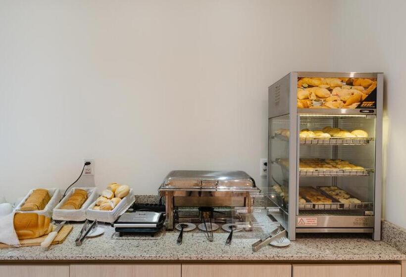 فندق Caiua Lago Umuarama