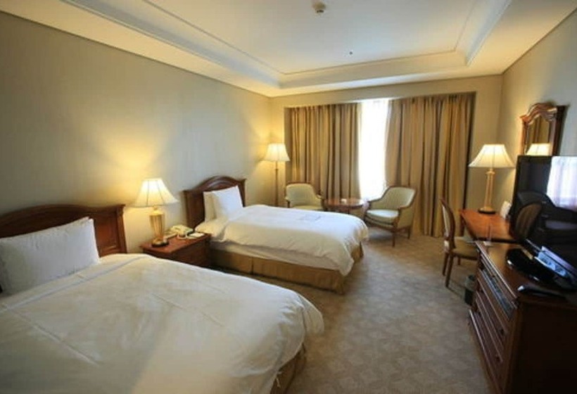 High1 Grand Hotel Main Tower