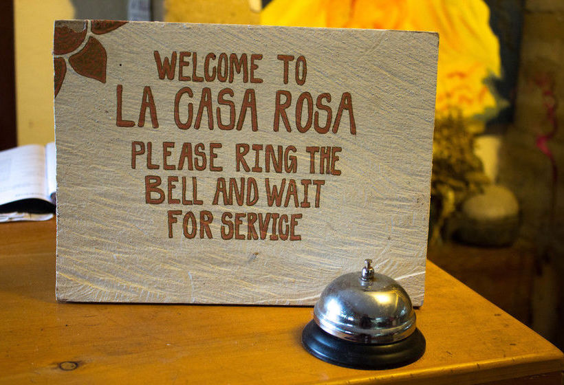 هتل Y Restaurante La Casa Rosa