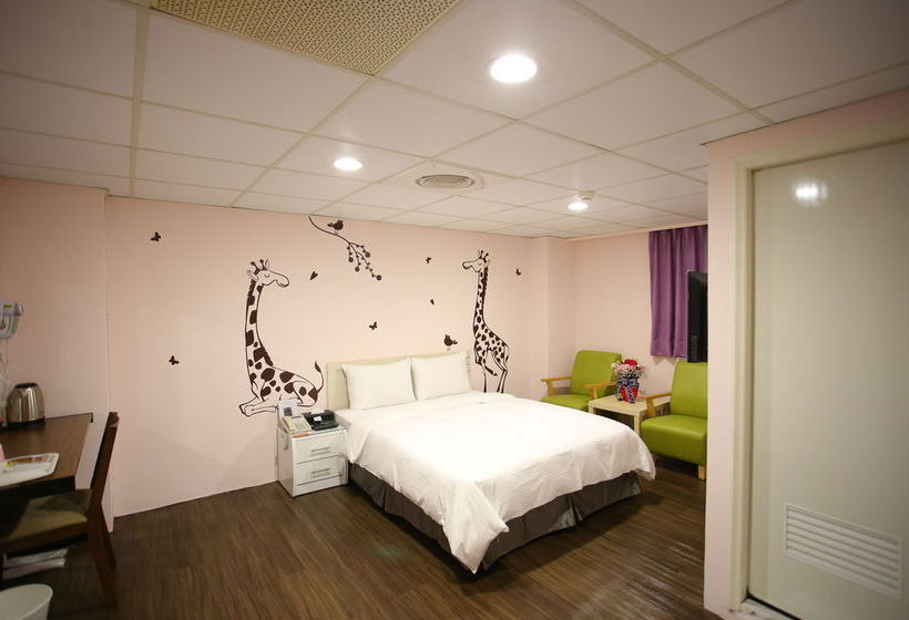 هتل Love House Inn