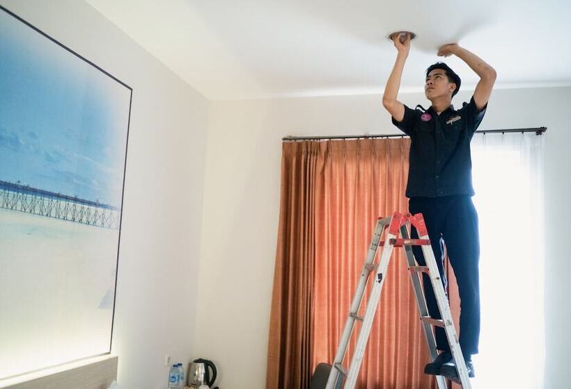 فندق Midtown Xpress Sampit Kalimantan Tengah