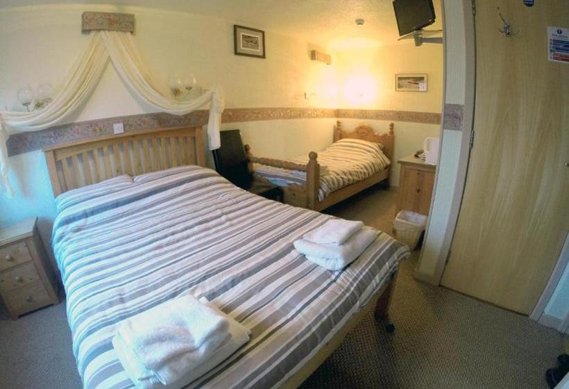 בית מלון כפרי Orca Country Inn