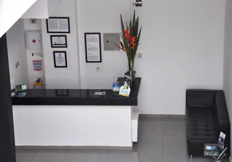 هتل Plaza San Miguel