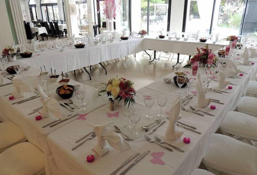 호텔 Restaurant Du Parc En Bord De Rivière