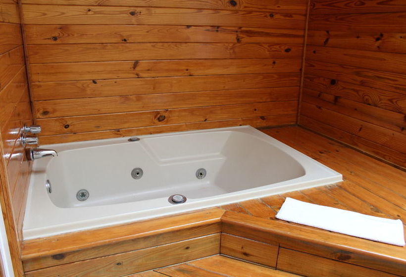 هتل Sand Castle Village