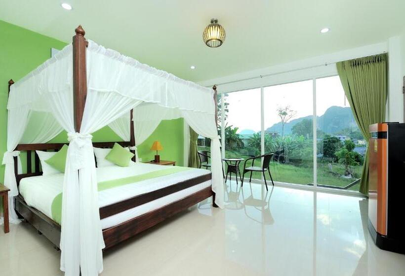 Phi Phi Chang Grand Resort