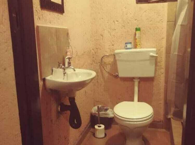 تختخواب و صبحانه Teklos Bnb