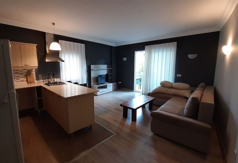 Buena Vista Hotel & Restaurant