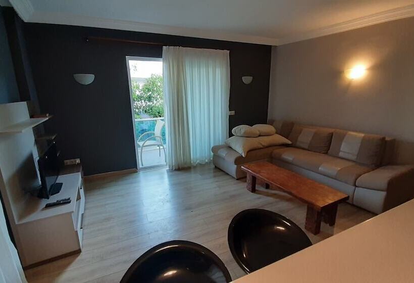 Buena Vista Hotel & Restaurant