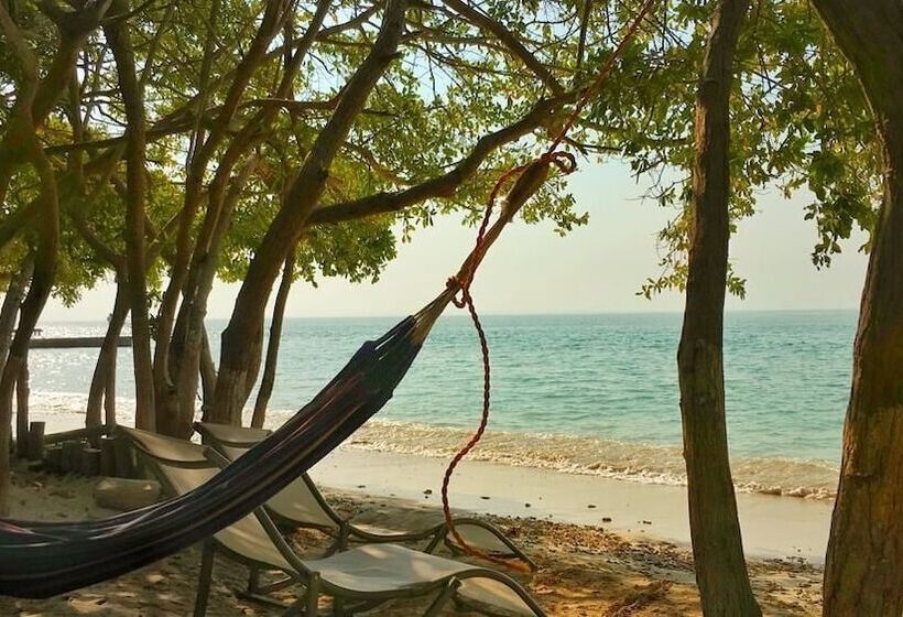 בית מלון כפרי Bongo Beach Baru