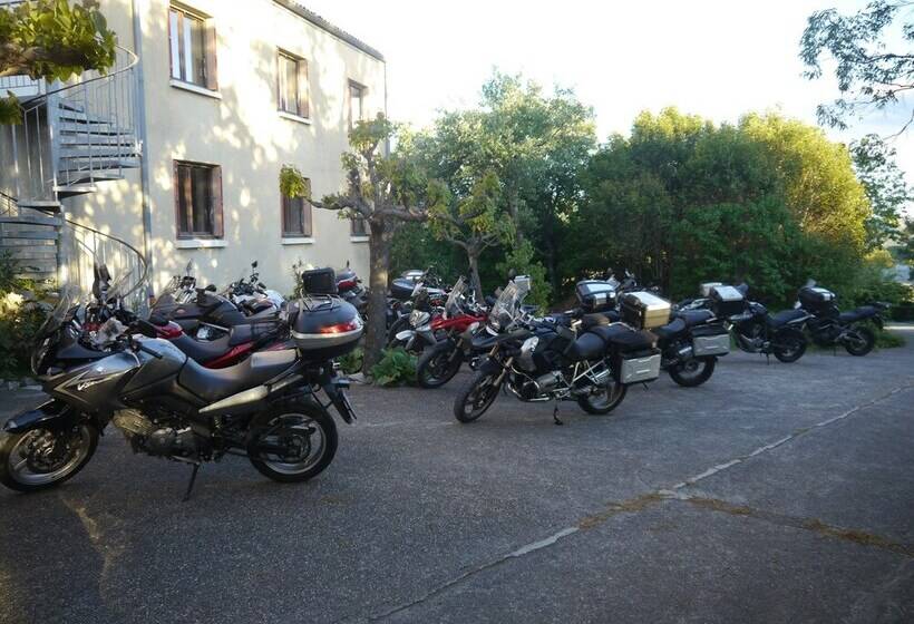 فندق Les Persedes Sud Ardeche