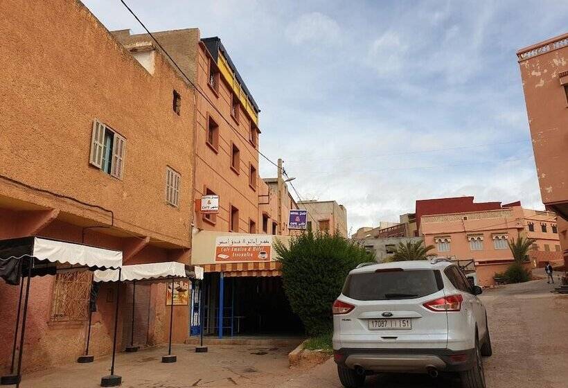 Hôtel Ouaouizerth   Hostel