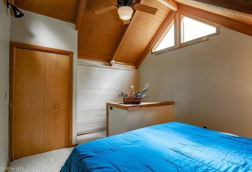 Snowbird Retreat