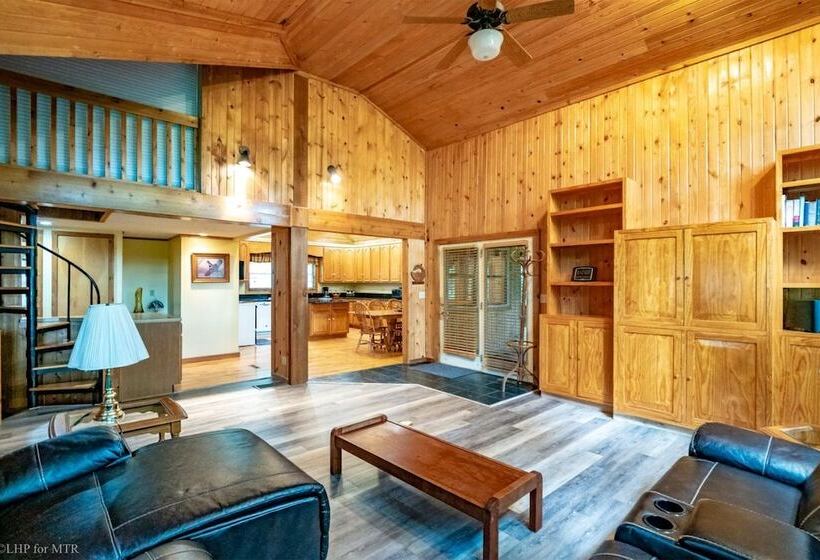 Snowbird Retreat