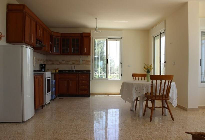 4 Forests Apartment