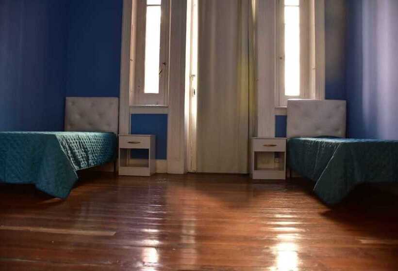 مسافرخانه San Carlos