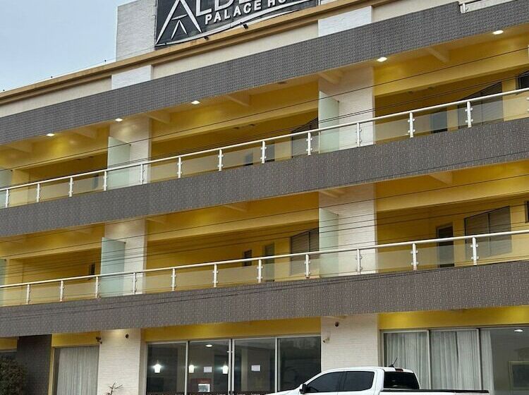 ホテル Aldeias Palace