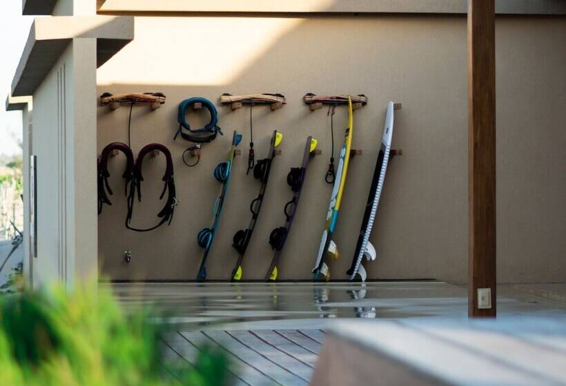 فندق Casana