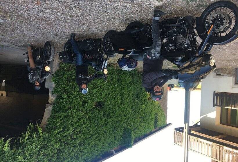 פנסיון Les Templiers