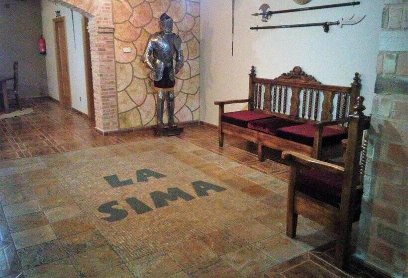 Hostal Restaurante La Sima