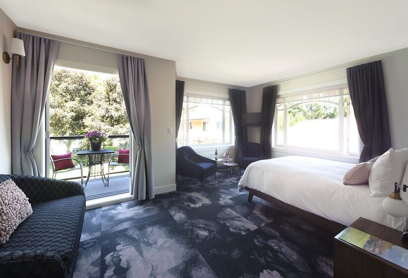 فندق Artisan Suites On Bowen