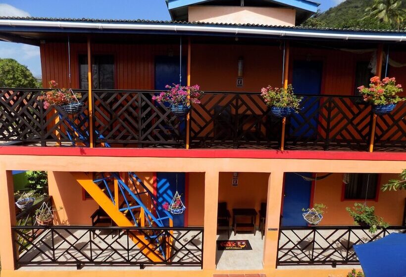 هتل Cabañas Relax