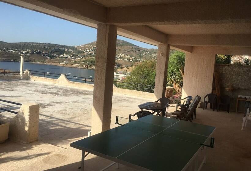 בית מלון כפרי Daskalio Resort Adamis