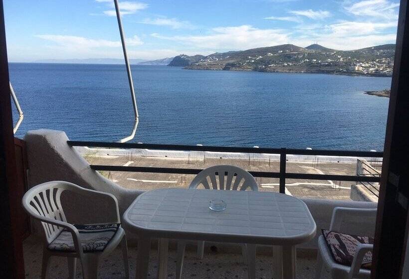 בית מלון כפרי Daskalio Resort Adamis