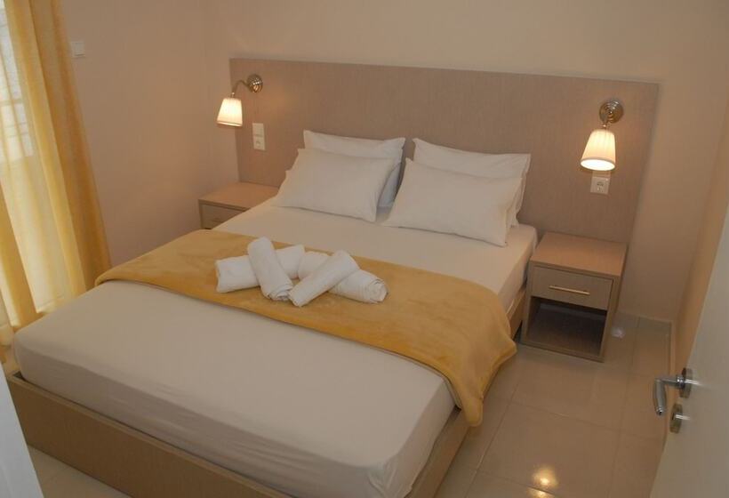 ホテル Eleni Kandilari Rooms