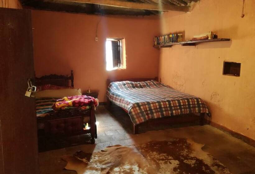 هتل Hostel Ferme Shamba La
