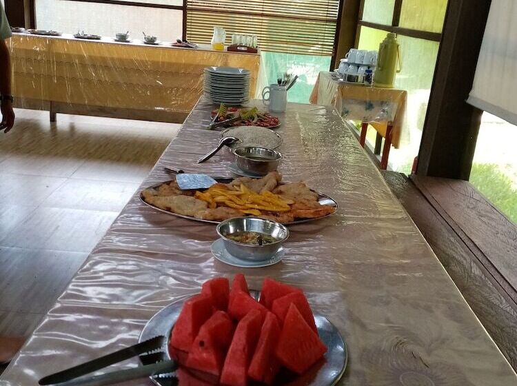 酒店 Macaw Jungle Expeditions