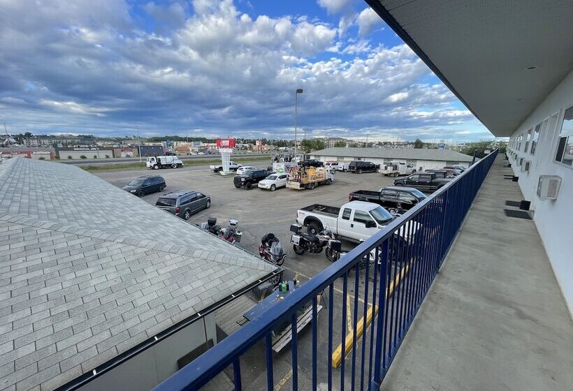 מוטל Canadas Best Value Inn Fort St. John