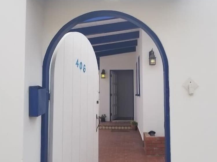 פנסיון Baja Bed & Breakfast