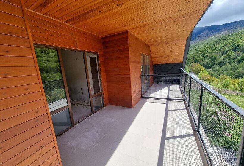 پانسیون Becho House