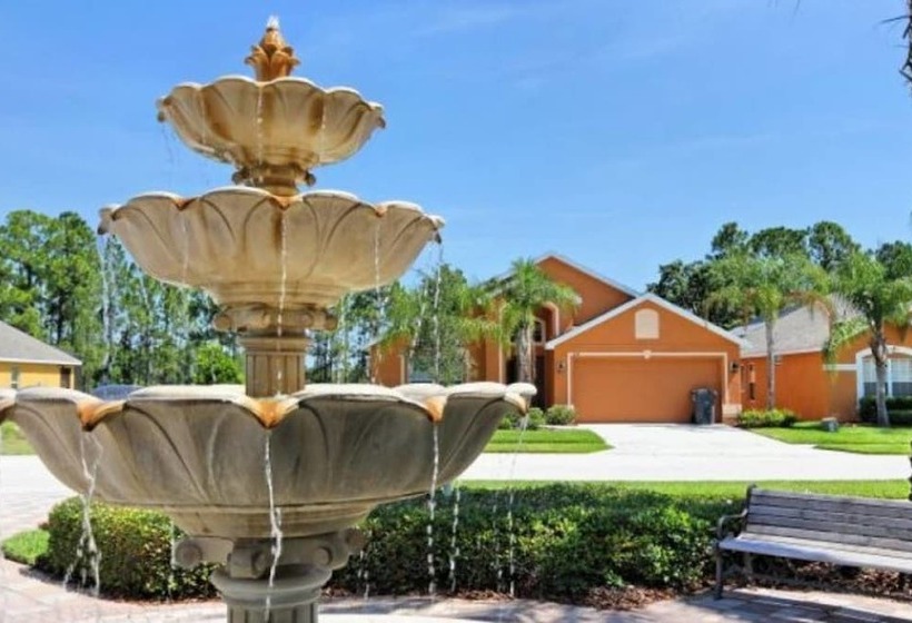Watersong   Luxurious 5bd/4.5ba Pool Home #5wr510