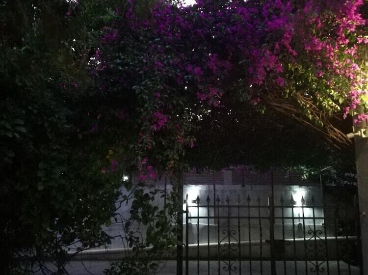 مبيت وإفطار Boutique Casablanca Adrogué