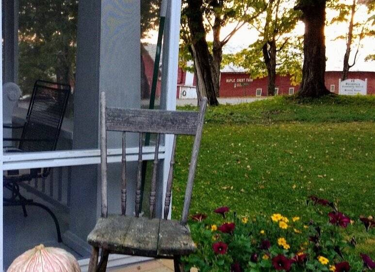 Bed and Breakfast The Buckmaster Inn